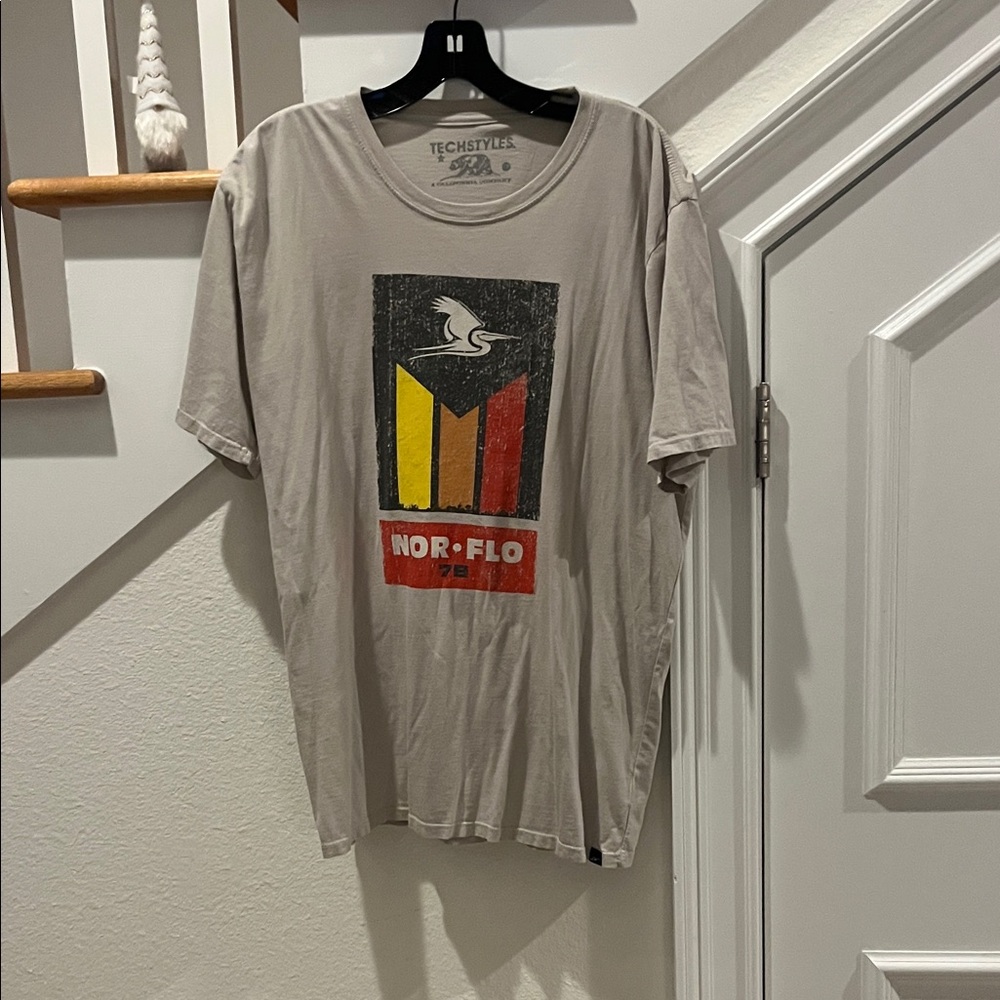 Techstyles Men's Graphic T-Shirt - Gray